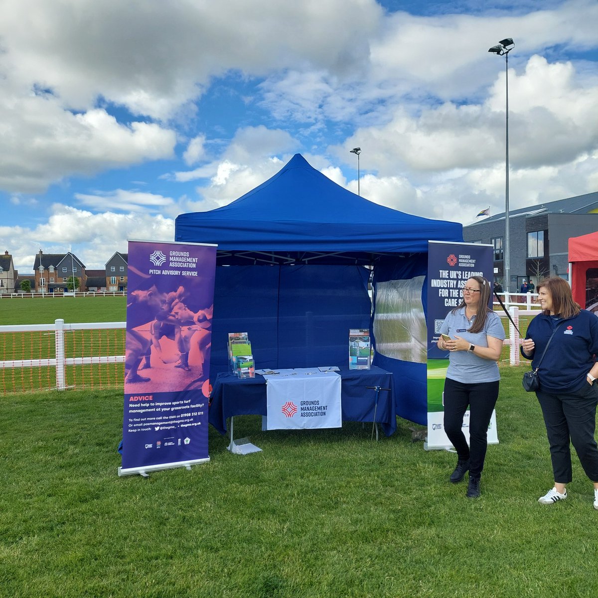 SteveDMattin's tweet photo. Just setting up the @thegma_ stand at @RFURugbyGrounds Didcot. The sun is out... for now! https://t.co/0fYgvENvwT