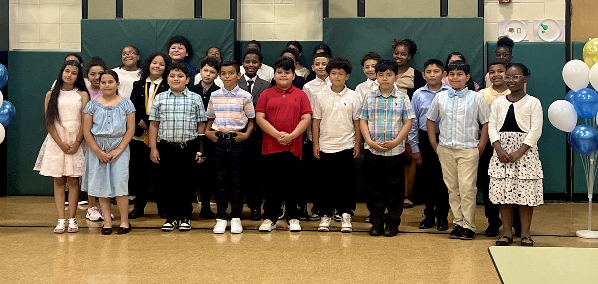 theparkavenues2's tweet photo. On Thurs., June 6th, we inducted 28 incredible 4th &amp; 5th grade students into the National Elementary Honor Society! These students truly embody the 4 pillars of scholarship, leadership, service, &amp; responsibility. We are so proud of their commitment in making Park a better place! https://t.co/x7fvul3kCD