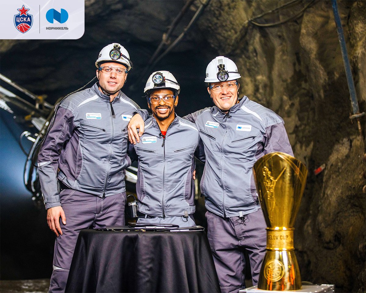 Каспер Уэйр – с нами! 🔴🔵

✍️ Защитник ЦСКА заключил новый контракт с нашим клубом, соглашение с Каспером рассчитано на два года. Подписание прошло в шахте рудника "Октябрьский" в Норильске на глубине 750 метров.