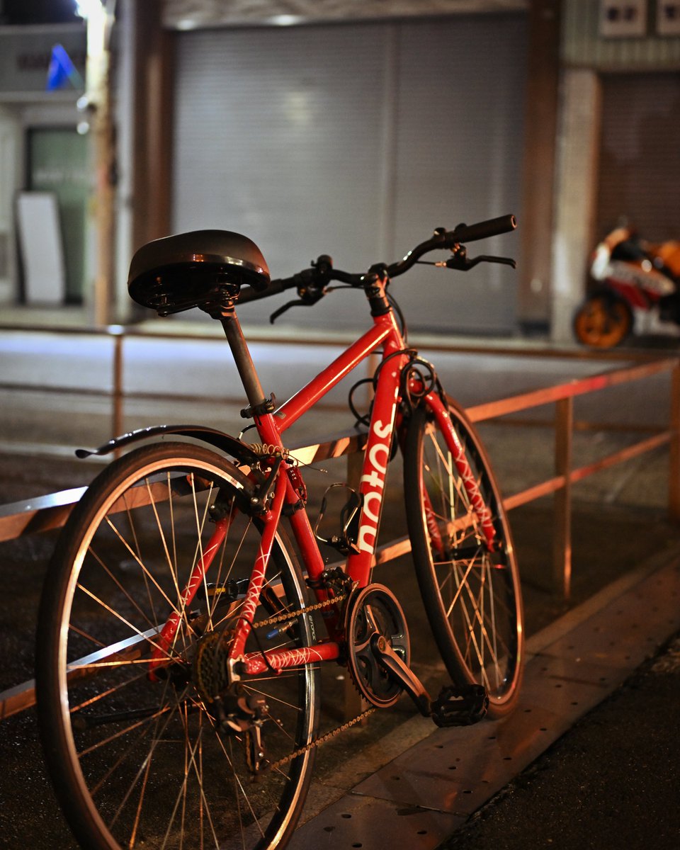 ether_nopqr's tweet photo. 尾道、あったかいなって思う。寂れてる部分も、賑やかな部分も、地元の人の時間があって、外から訪ねた瞬間だけじゃわからないような。
#mono0607 #尾道 #monography https://t.co/l5F5xqRBp7