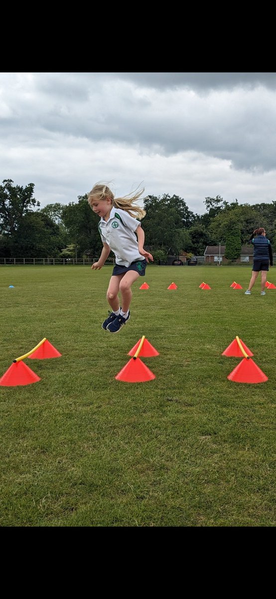 Thorngrove School tweet media