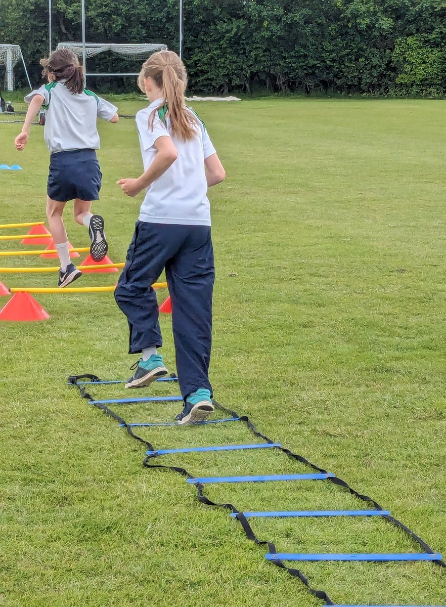 Thorngrove School tweet media