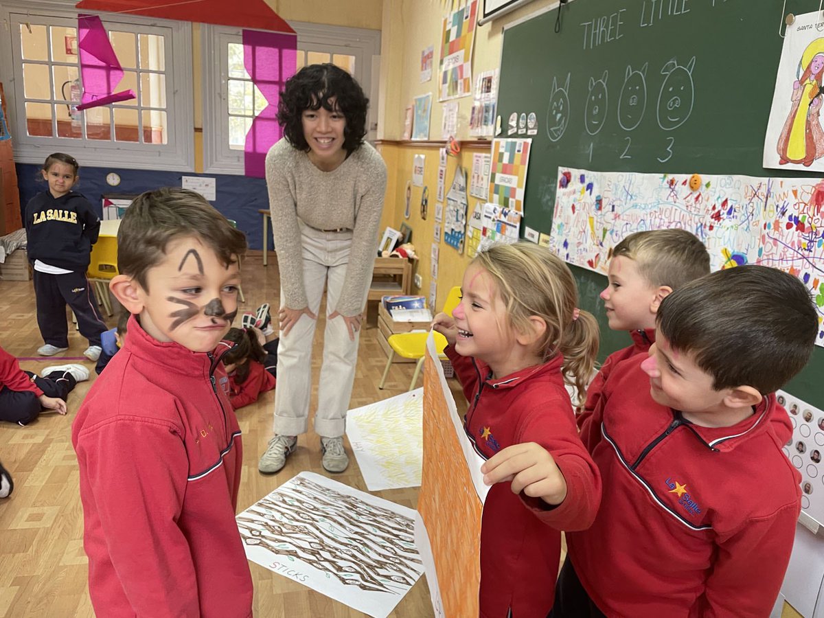 Sallemadrid's tweet photo. Va acabando el curso y @lasallegrinon de @Sallemadrid comparte el artículo “CAMBIANDO LA MIRADA” y es importante, seguir poniendo el foco en cómo tenemos que mirar al alumnado y cómo el propio alumnado cambia su mirada. #NCALaSalle https://t.co/nZbY0ayv29 #Gracias #MiraMásAllá https://t.co/Zn4dAct2Ra