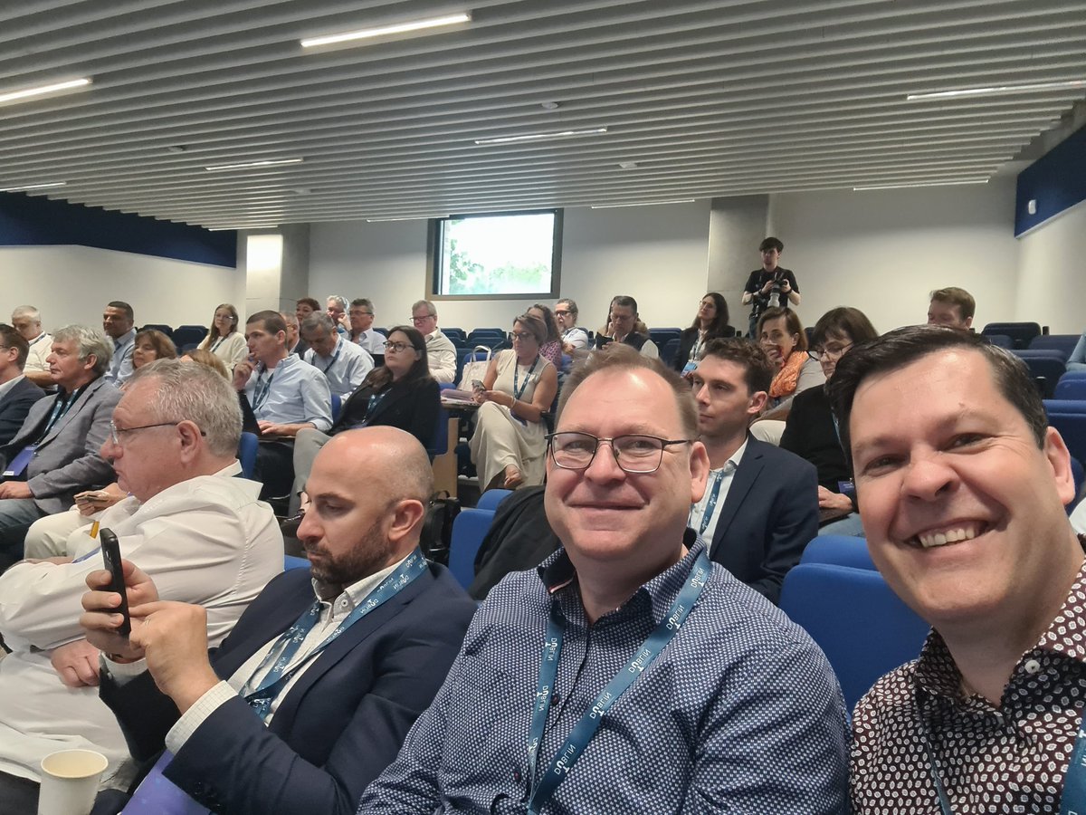 Stefan Weidner tweet media