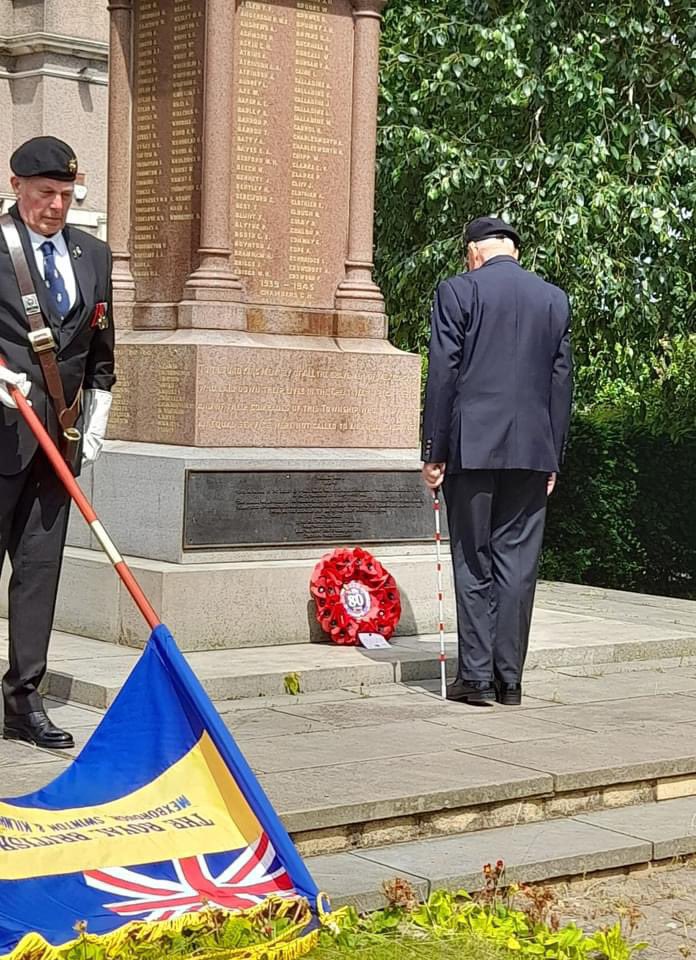 Mexborough1st's tweet photo. Huge pleasure to support our local @PoppyLegion branch &amp; Mexborough Heritage Society + New Pastures school &amp; many others last Thu to commemorate 80 years since the D-Day landings 

#MexboroughRemembers #WeWillRememberThem 

https://t.co/OK2aNB72Ds
👇 https://t.co/RkD32KE80T