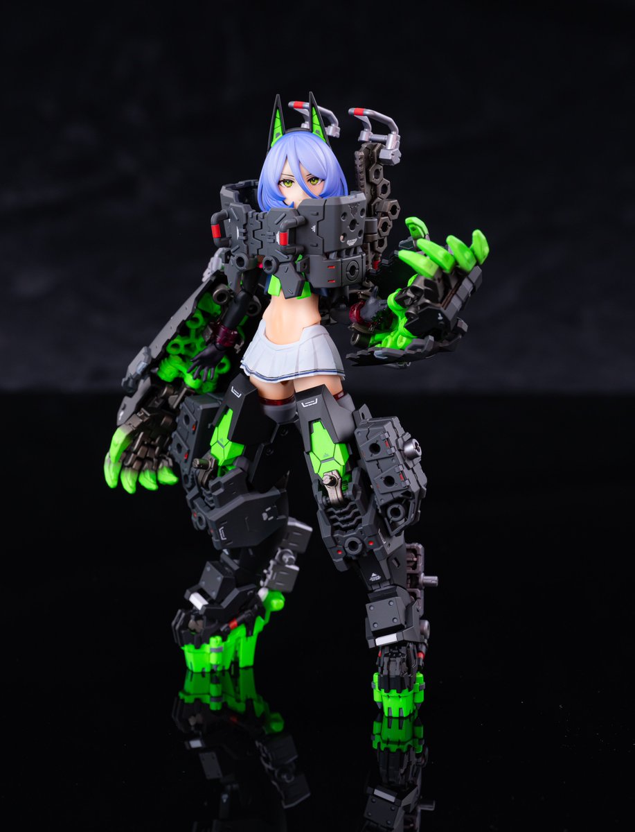 メガミデバイス 【バスタードール タンク】 改造機「フォートレス