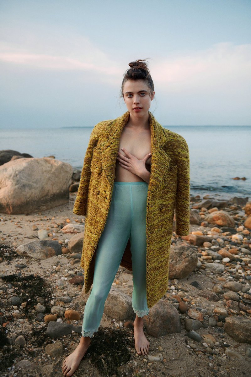barefoot_celebs's tweet photo. #2000BarefootCelebs 1075/2000 Margaret Qualley

#barefoot #celebfeet #barefootceleb #feet #toes #soles #footfetish https://t.co/RYGMB1xF65