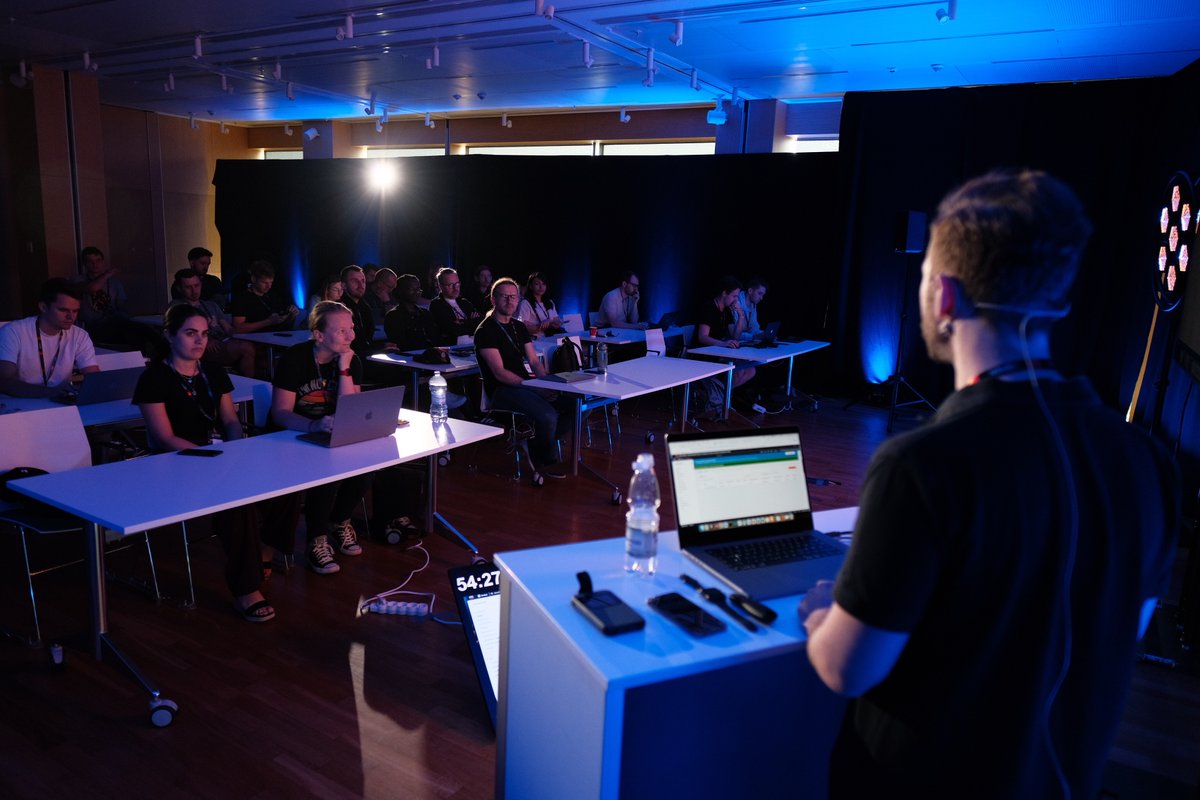 code_europe's tweet image. Straight to practice? 💪 This is what #CodeEurope workshops are all about!

🟡 Patrick Meiler (@awscloud) leads a practical session on #serverless patterns! 🏗️