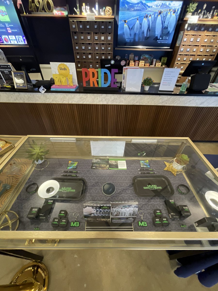 Spreading Mudd 🫠💨💚🙏🏾🔥🎬💯

Tap In &gt;&gt;&gt; mbcannabisco.com