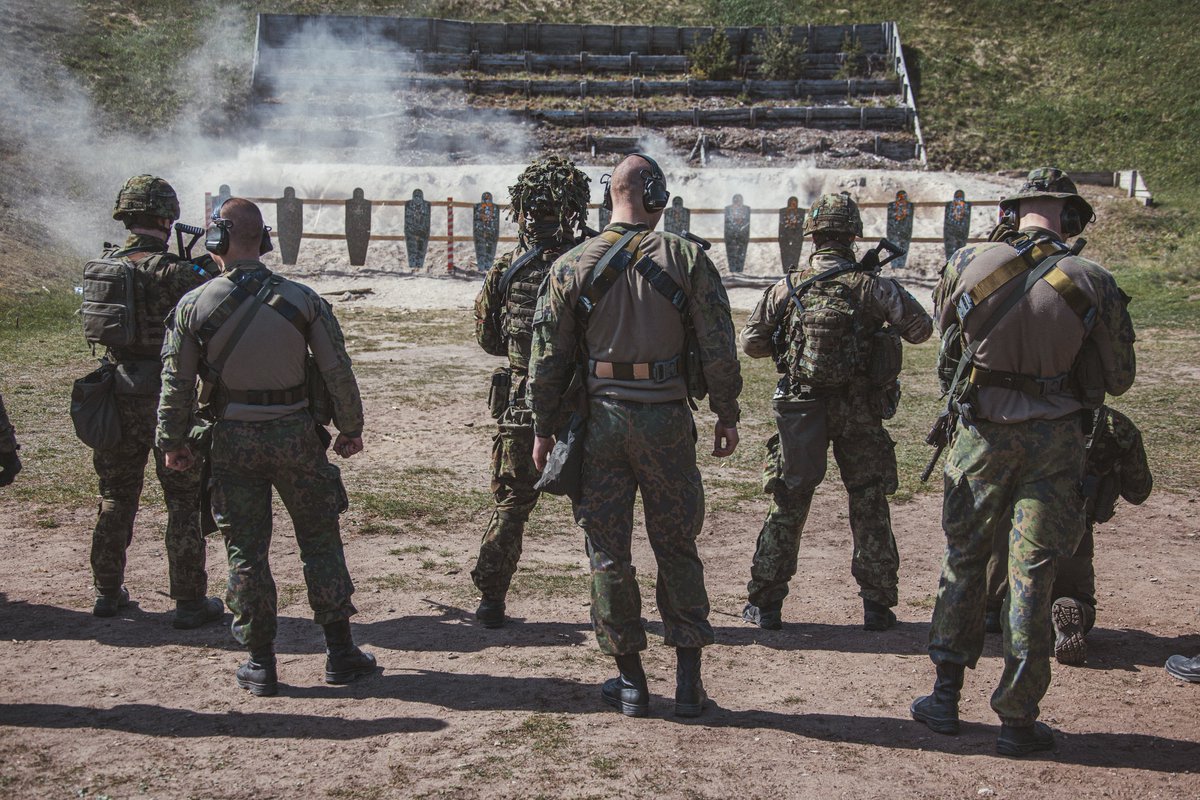 NATO_SOF's tweet image. Strength in Unity: 🇪🇪 &amp;amp; 🇫🇮 SOF Training - Conscripts from both nations planned &amp;amp; conducted the training, fostering cooperation &amp;amp; aligning skills showcasing the power of collaboration in achieving cohesion. Together, we are stronger. United, we are ready. #WeAreNATO