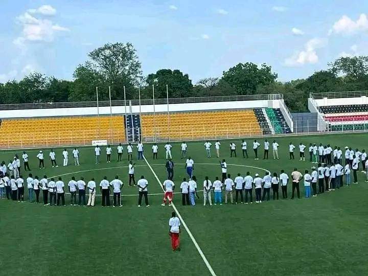 mosessakondo's tweet image. South Sudan is tussling it out with Sudan at Juba National Stadium.

South Sudan 🇸🇸vs.🇸🇩 Sudan

What are your predictions?

Win a 1GB mobile data bundle from #Chapter24