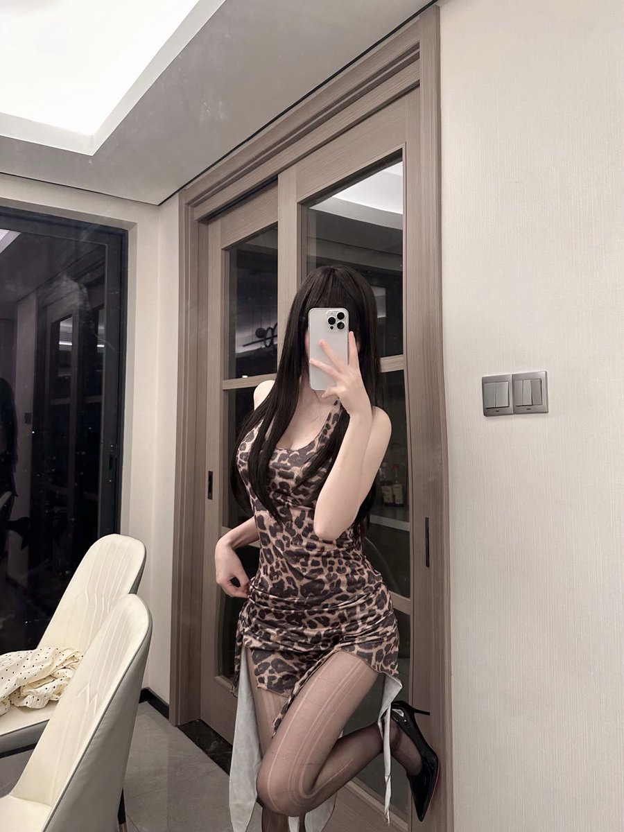 人善被人欺，人帅被我骑 https://t.co/DMvNMtEtR8