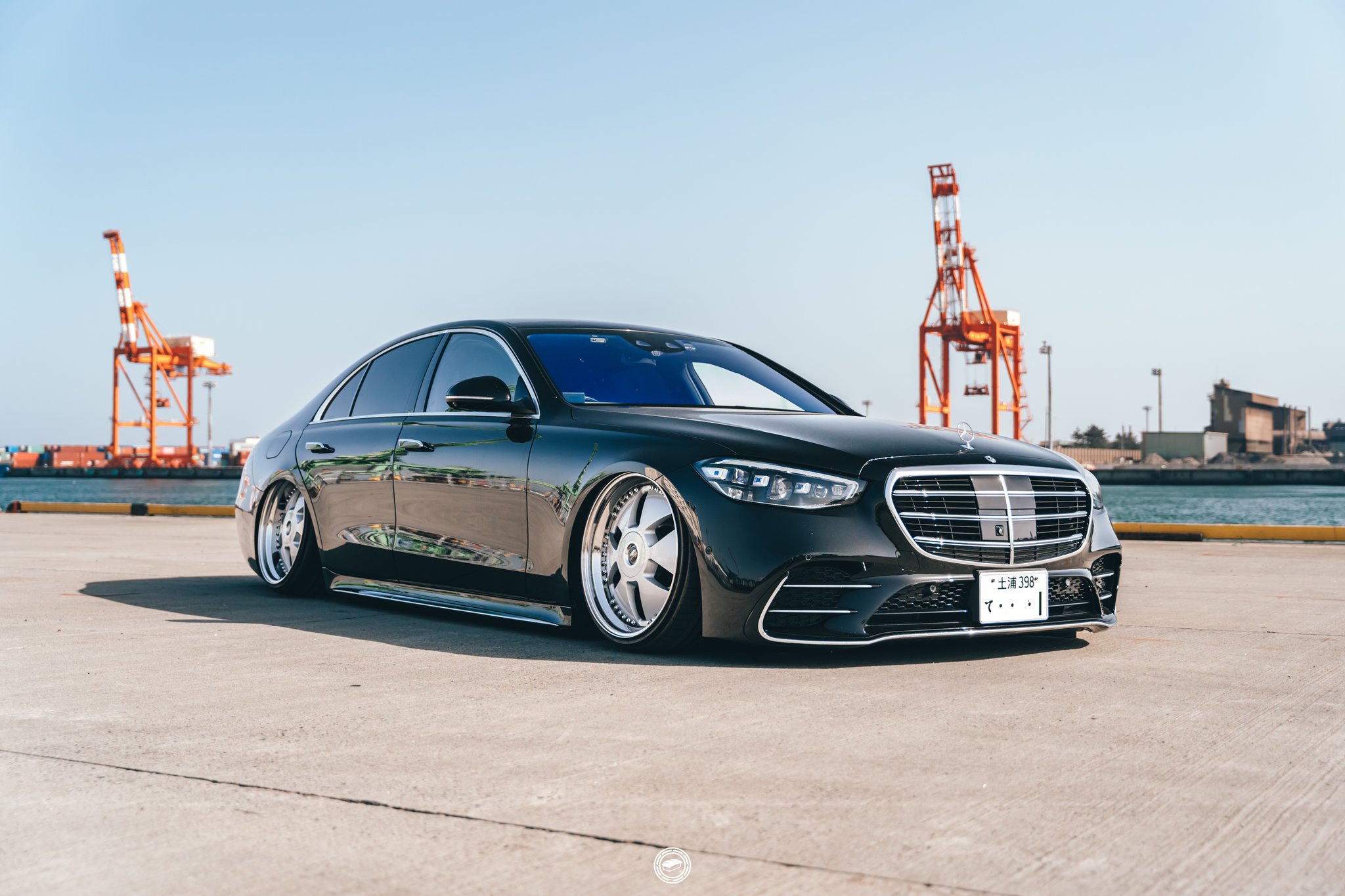 ドイツ 自動車用アルミホイール Crownjewel （クラウン ジュエル