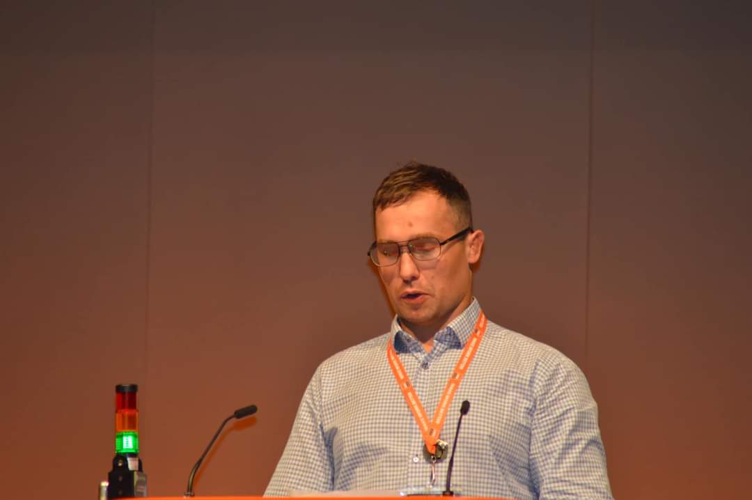 Alan Perry tweet media