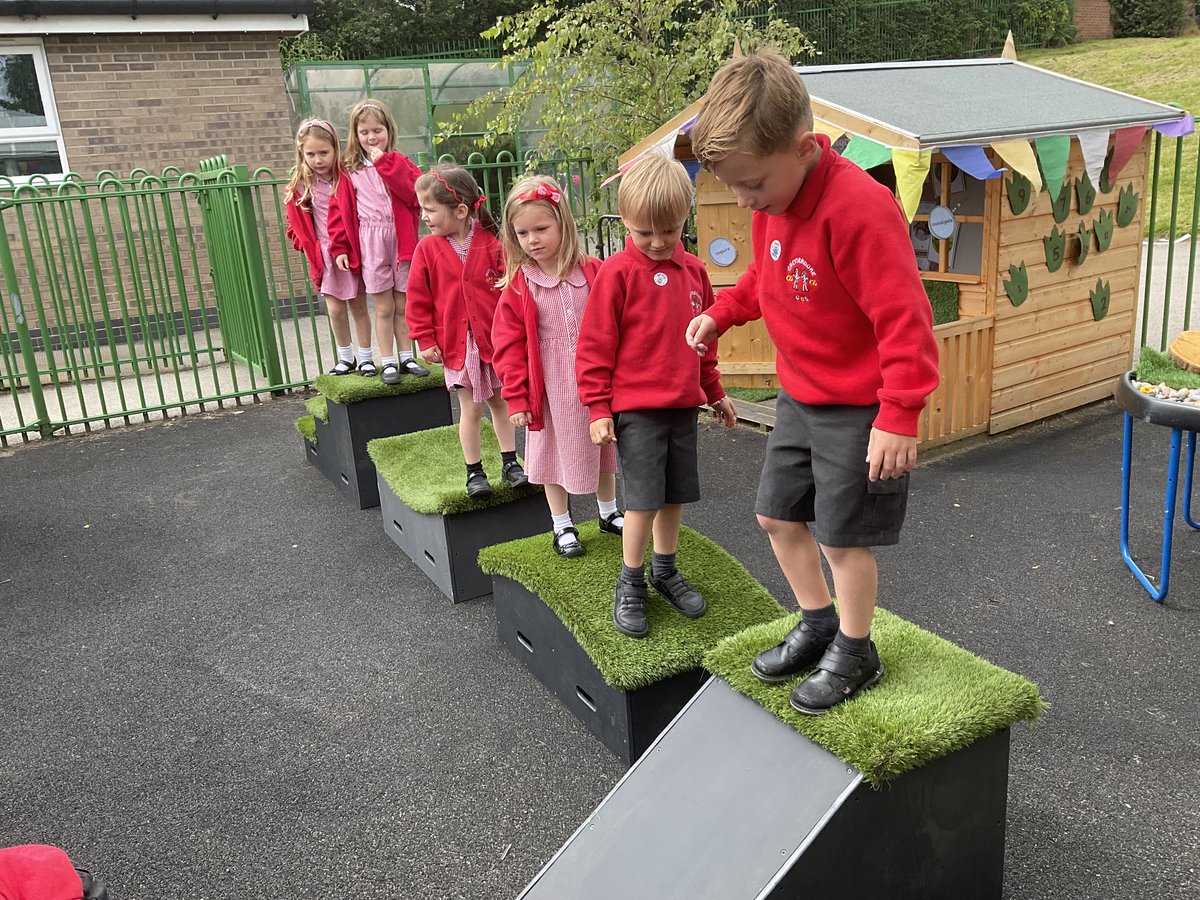 greysbrookeatlp's tweet image. Reception are loving their new outdoor equipment @the_atlp #grossmotordevelopment