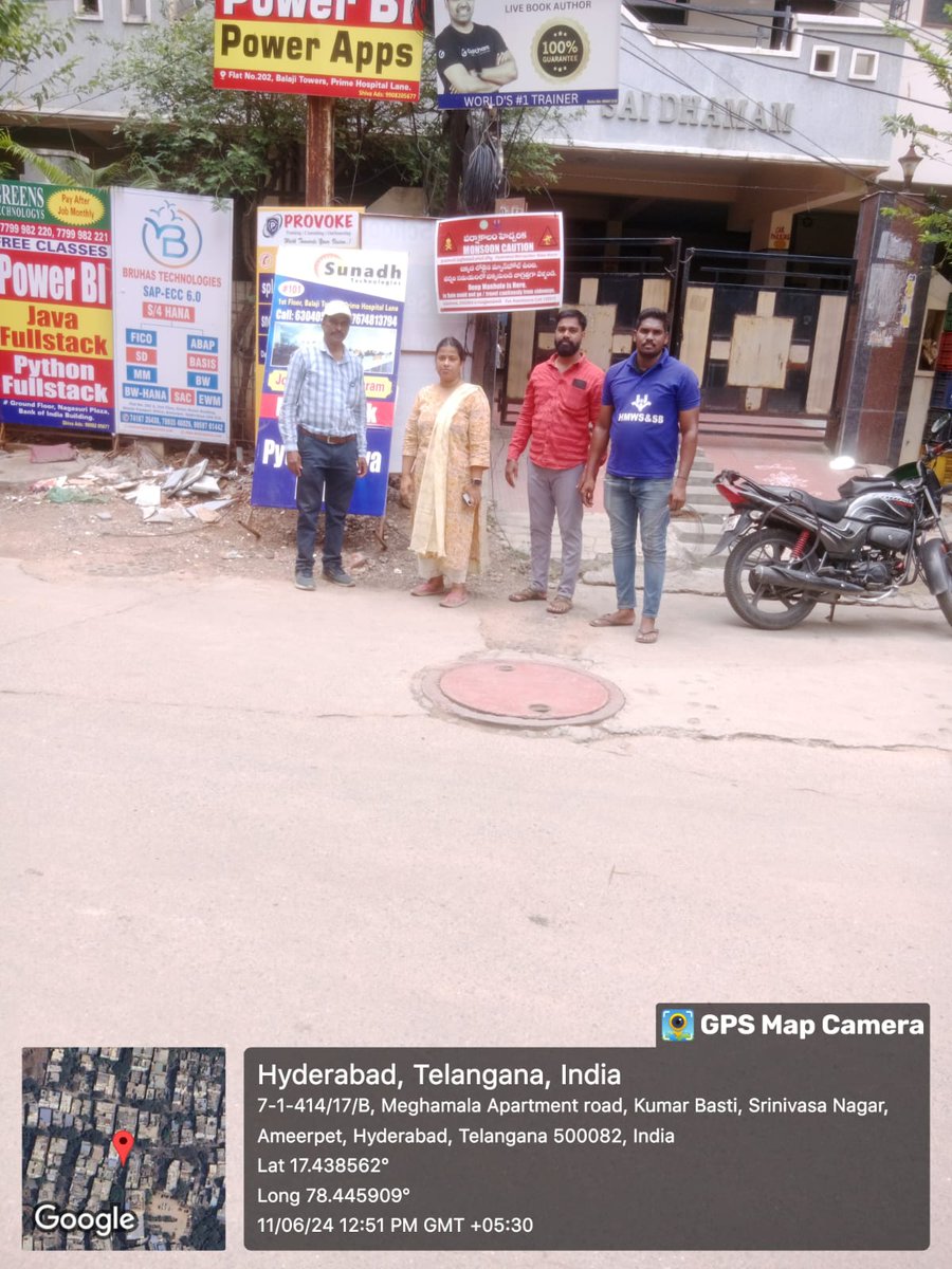 hmwssbmgrsrngr's tweet image. Sir, Fixing of safety grills to deep manholes and painting the manhole covers with red paint,and also providing caution boards at deep manholes under S.R.Nagar section, SD-III, O&amp;amp;M Div-VI. @HMWSSBOnline @MDHMWSSB @hmwssbcgmomc2 @hmwssbgmom6 @Hmwssbdgmsomgud