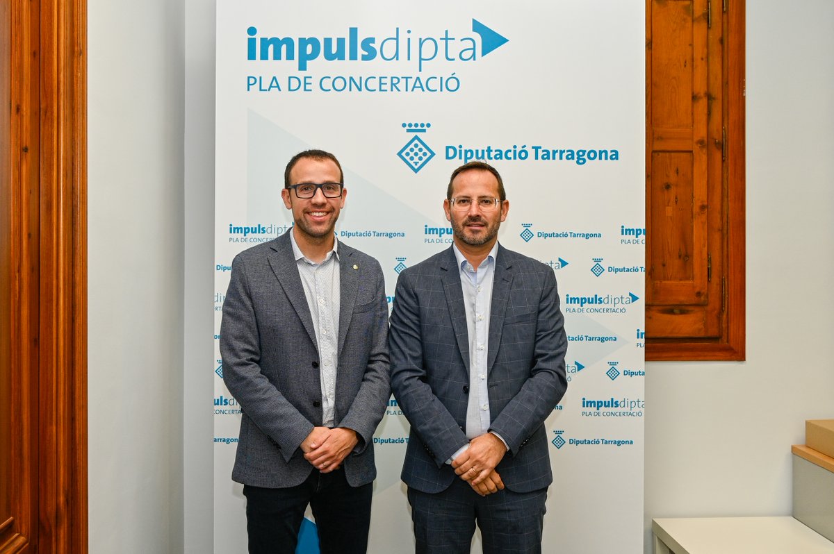 Alcaldes i alcaldesses del #BaixEbre i la #RiberadEbre planifiquen amb <a href="/Dipta_cat/">Diputació de Tarragona</a> els projectes i les actuacions que els seus municipis tiraran endavant gràcies al Pla #ImpulsDipta. El #PalauMontagut de #Tortosa acull aquesta setmana les meses amb els municipis de #TerresdelEbre.