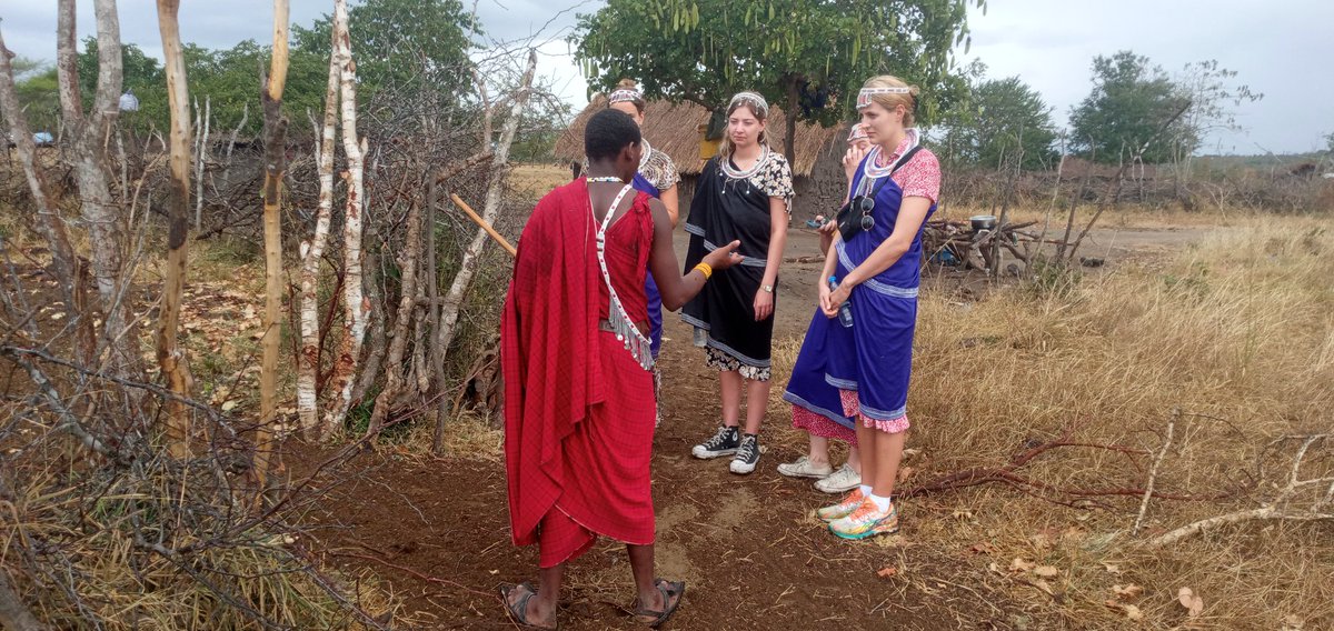 Add Maasai Boma Cultural Tour on your bucketlist when you visit Mikumi National Park.

 #thingstodoinmikumi #maasaibomaculturaltour #culturaltourism #mikuminationalpark