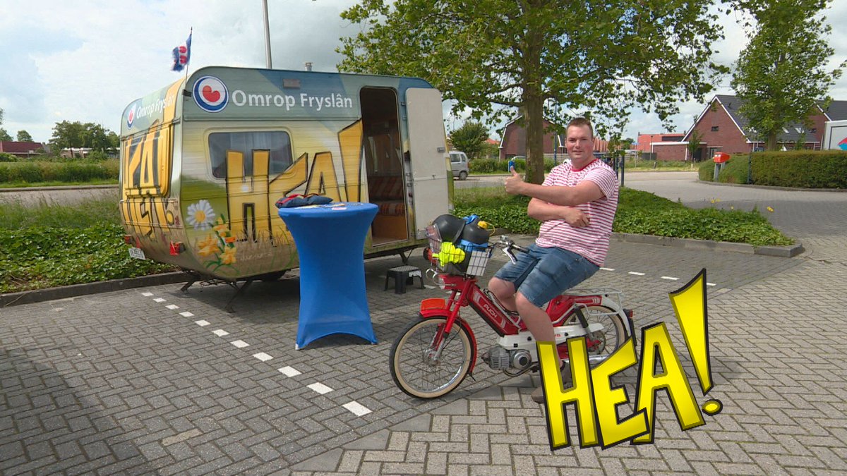 De HEA!-caravan stiet dizze kear yn Winsum. Grinzer Berend Dales is foar de leafde nei Fryslân kommen, iepen dei by Wassenaar en FC Ommen soarget foar spektakel op de fierljepskâns. Jûn yn #Hea! #FC_Ommen #OmropFryslân sjoch hjir de útstjoering:omropfryslan.nl/fy/tv/ofleveri…