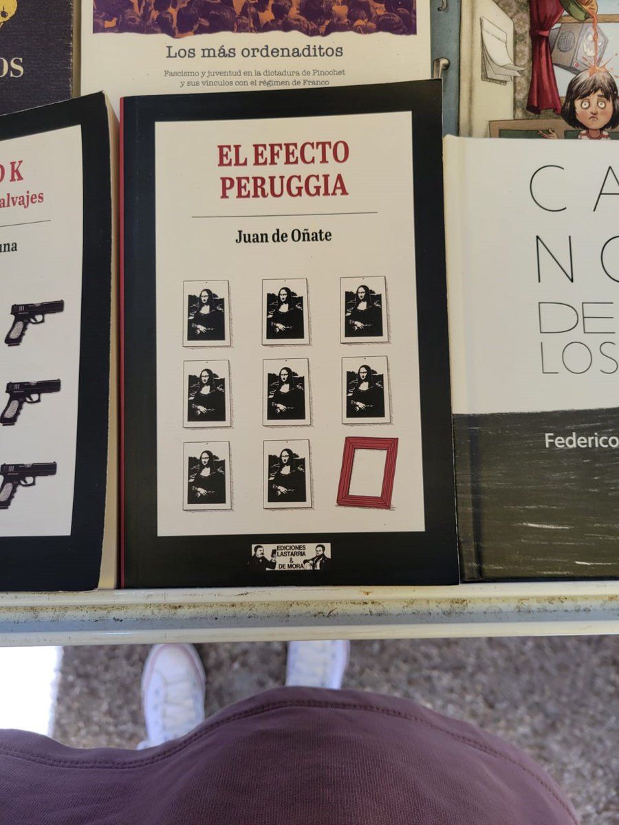 Juan de Oñate (@juandeonate) on Twitter photo Todavía se deja ver por la feria del libro <a href="/FLMadrid/">Feria del Libro de Madrid</a>
Bloque 30 C, <a href="/Lastarria_E/">La sombra del humo en el espejo</a> #elefectoperuggia Todavía se deja ver por la feria del libro <a href="/FLMadrid/">Feria del Libro de Madrid</a>
Bloque 30 C, <a href="/Lastarria_E/">La sombra del humo en el espejo</a> #elefectoperuggia