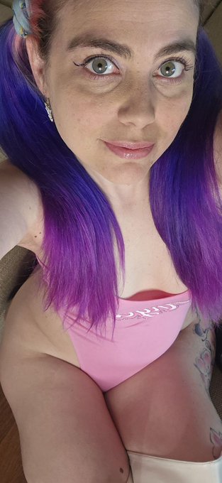 Do I look sexy? https://t.co/RvcY7qvAG2