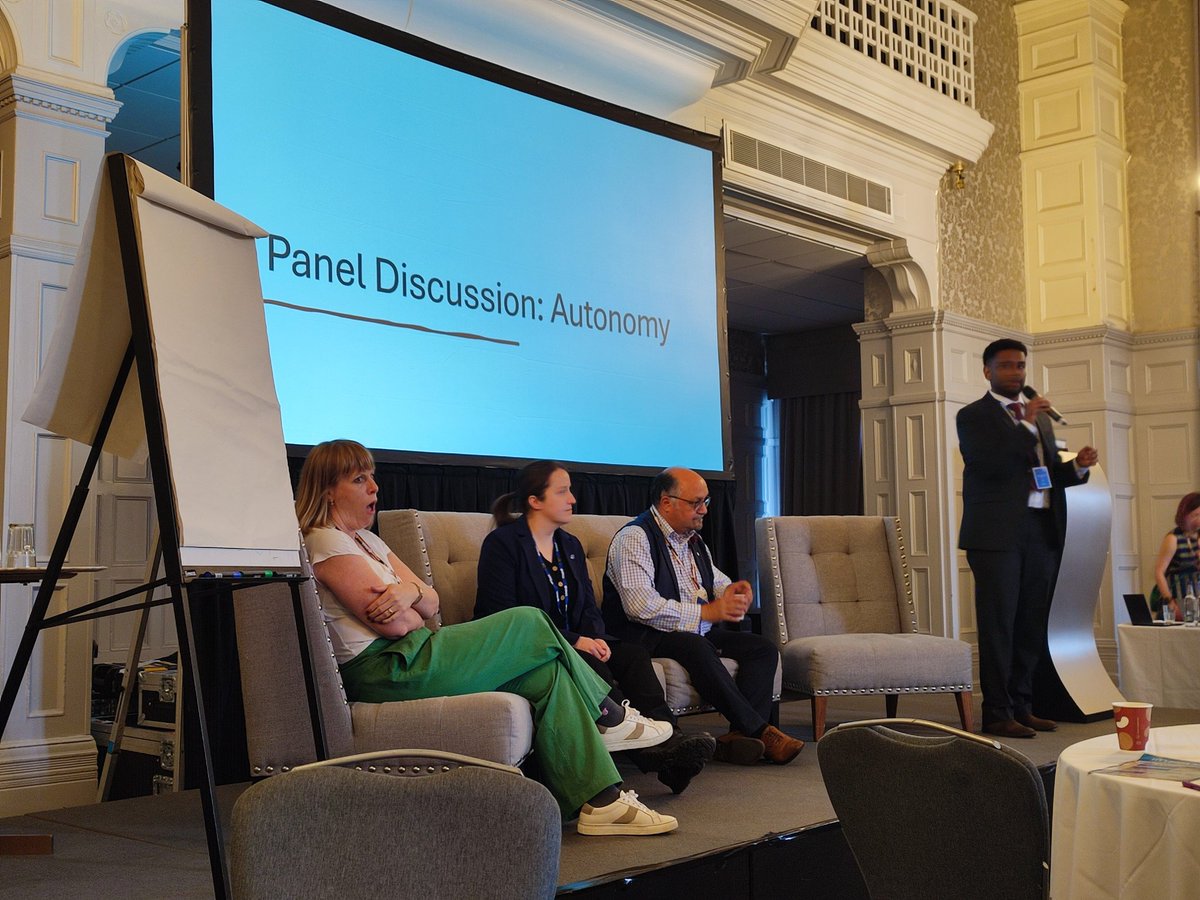 FLP_Alumni (@flp_alumni) on Twitter photo Sium chairing some great discussion about autonomy. A brill reminder that we have choices and developing autonomy is brave. Don't get stuck as a victim. <a href="/DrRachelMorris/">Dr Rachel Morris 💙</a> #RRT24 Sium chairing some great discussion about autonomy. A brill reminder that we have choices and developing autonomy is brave. Don't get stuck as a victim. <a href="/DrRachelMorris/">Dr Rachel Morris 💙</a> #RRT24