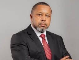 MmegiOnline's tweet photo. #JustIn: Malawi Vice President, nine others die in helicopter crash 

President of Malawi has just confirmed that his right hand man and nine others have died in an aircraft crash. https://t.co/obBxVcYiNb