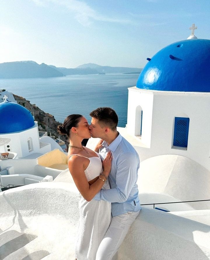 ayni yerde ayni pozu vermeden ölürsem bana da yaziklar olsun