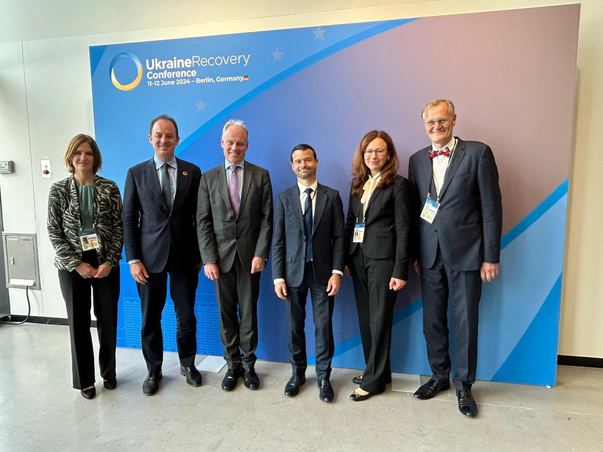 PelletJeremie's tweet photo. 🇪🇺 At the Ukraine Recovery Conference in Berlin, #TramEurope is strongly mobilised, with more than €3bn implemented in the last 2 years by 18 agencies of the @Practitioners_ Network, 725 staff deployed and more support coming! 🇺🇦 @eu_near @GertJanEU https://t.co/mJb19CgQgo