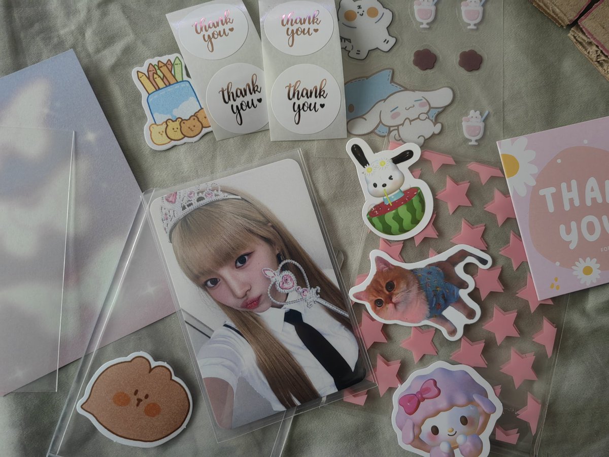 shannyunha's tweet photo. @allfromseoulph #AFSPROOFS nakauwi na si princess nana, thank you po ❤ https://t.co/nPrzalVaBJ