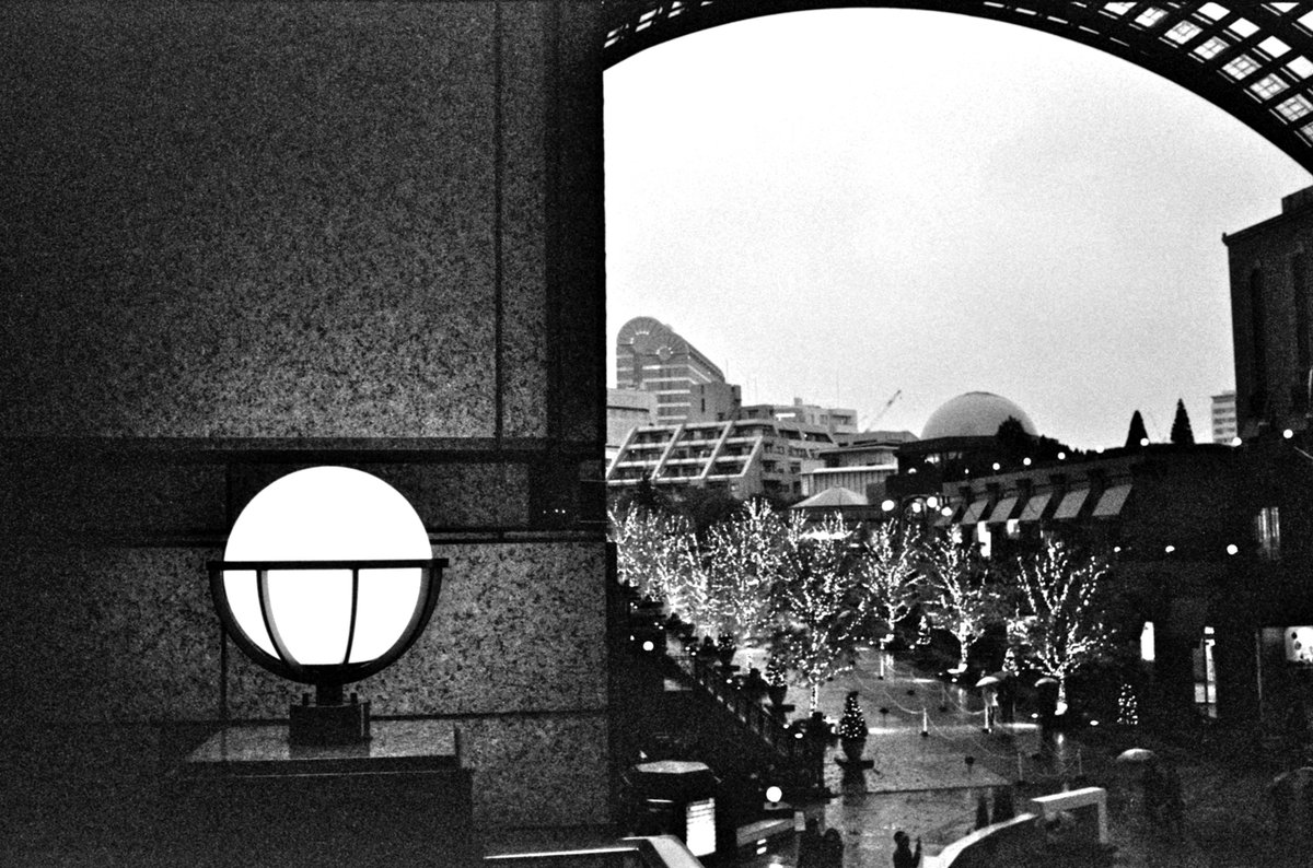 nizyu_san's tweet photo. 2009.12.06

#東京カメラ部 #tokyocameraclub
#ファインダー越しの私の世界 #キリトリセカイ
#filmphotography #フィルムカメラ
#フィルム写真 #フィルムカメラが好き #konicahexar #monochromephotography #japan https://t.co/OmzkOQPTWX