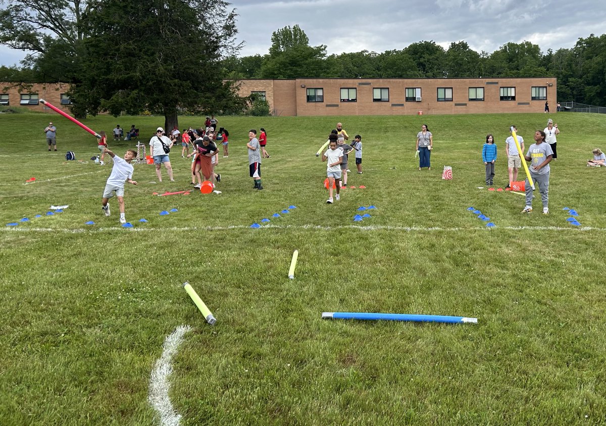 A few days late…my 24th Watermelon Day in the books. Glenham Olympians tested skills at volleyball, badminton, javelin throwing, soccer, triathlon (dash-hurdles-long jump),discus,ping pong &amp; more <a href="/BCSDBulldogs/">Beacon Athletics</a> <a href="/SEZnysahperd/">Southeastern Zone</a> <a href="/CassandraOrser/">Mrs. Cassandra Orser</a> <a href="/BeaconGreens/">BeaconGreens</a>