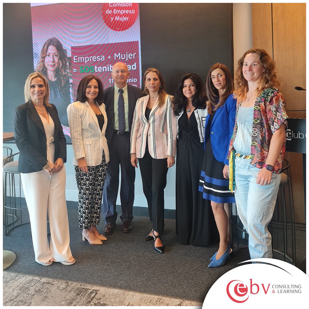 EBVconsulting's tweet photo. 🌿 Experiencias prácticas en sostenibilidad 🌍

⏰ Acaba de finalizar la Jornada 'Empresa + Mujer = Sostenibilidad', organizada por la Cámara de Comercio de Sevilla junto con EBV, patrocinador de la jornada. La Mesa ha estado moderada por nuestra directora Sonia Arias. https://t.co/I6Mw4bUFhf