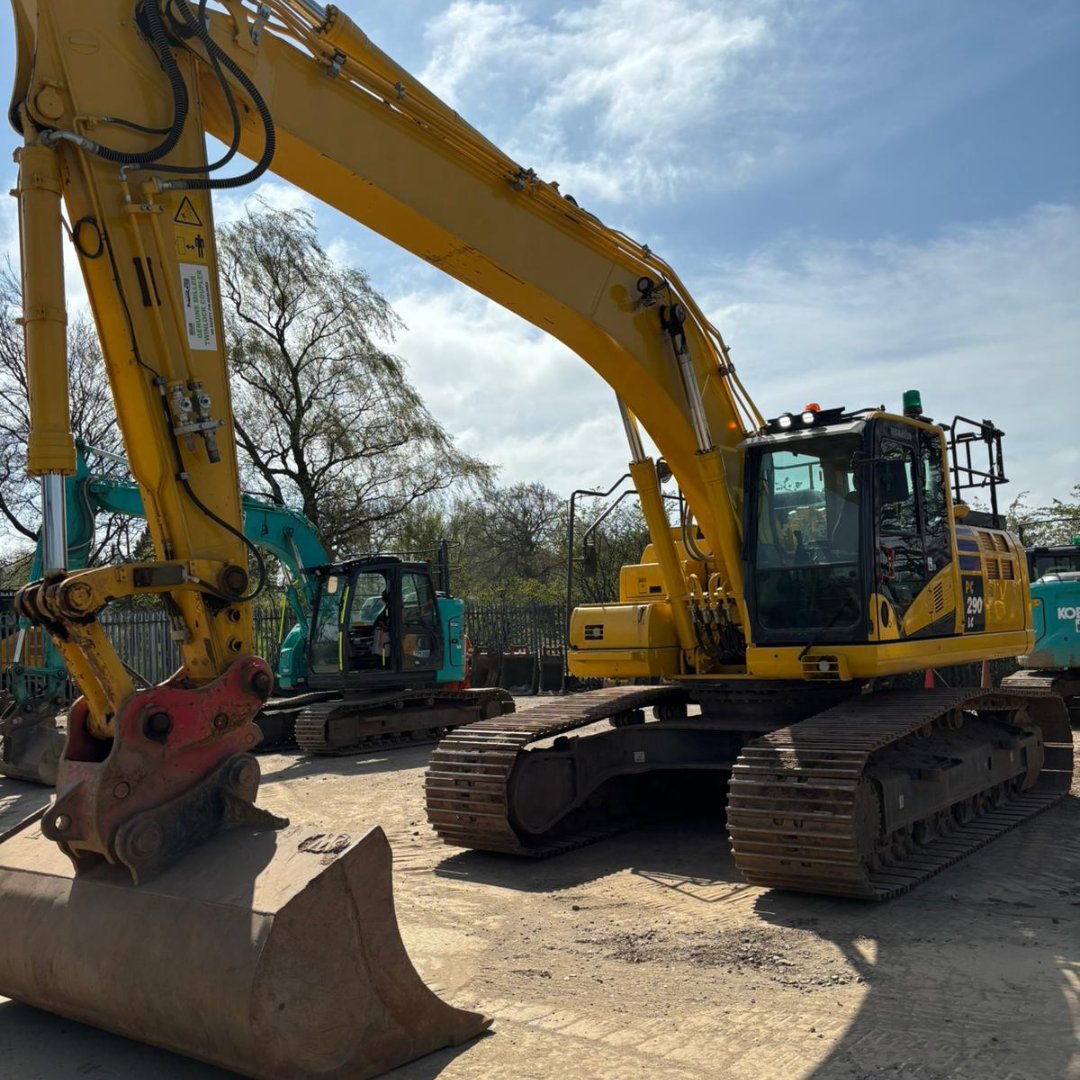 SutroServices's tweet photo. We pride ourselves on our ability to work with a wide range of brands, including Komatsu, Volvo, Hitachi, JCB, Liebherr, Case, and many more. 

Whatever the brand, we've got you covered!

📧 service@sutroservices.co.uk
🌐 https://t.co/nKlfGdabTt

#constructionplant https://t.co/F8BKJ2lZSW