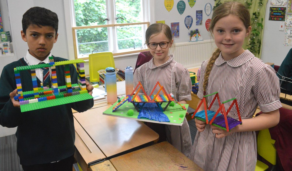 CrackleyHallSch's tweet photo. Junior 4 are enjoying their final Science topic of the year, 'The Big Build'. They have immersed themselves in the fascinating world of bridges.
#crackleyhallschool #junior4 #science #designtechnology #bridges https://t.co/lIzihiQlu2