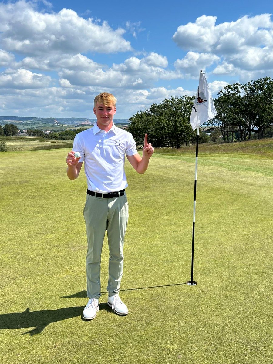 Wiltshire Golf tweet media