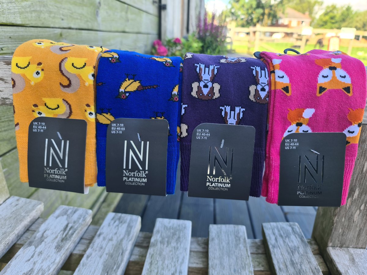 Discover the Norfolk Platinum sock collection. Boasting lively, eye-catching animal patterns, these socks are ideal for adding a splash of colour to your collection, suitable for any event. #fashionstyle #sockies #mensclothing  #menswear #mensfashion