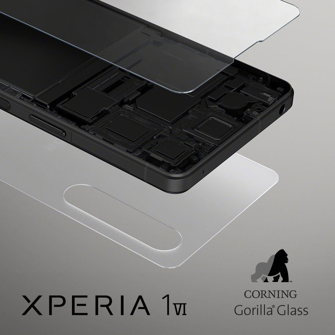 With a tactile glass back, #Xperia1VI feels as good to use as it looks.

On the front, the device is crafted with <a href="/corninggorilla/">Corning® Gorilla® Glass</a> Glass Victus 2, maintaining superior scratch resistance and improved drop performance.

bit.ly/TW_Xperia1VI

#SonyXperia #GorillaTOUGH #Design