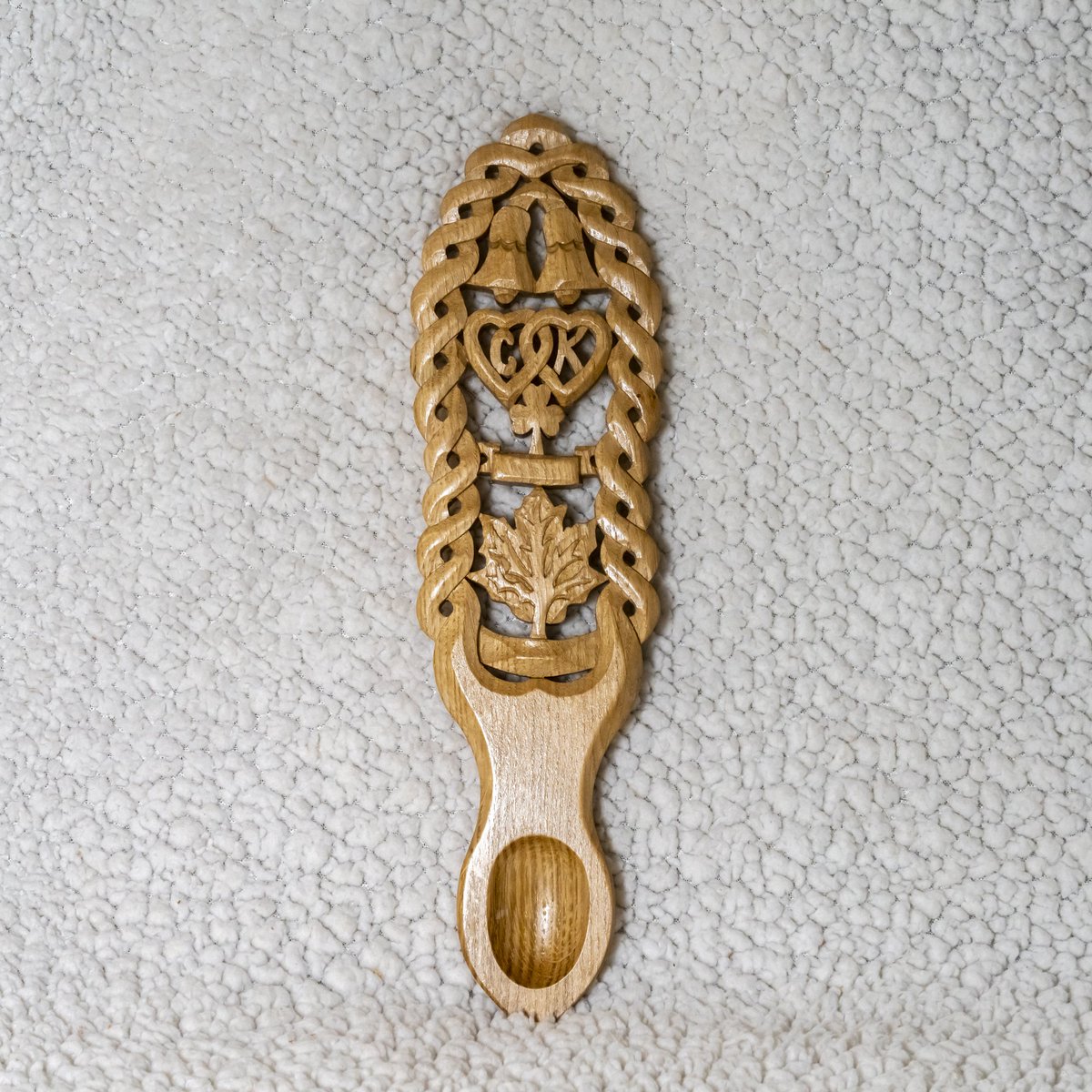 A Celtic inspired lovespoon handcarved from a reclaimed piece of Oak. 

#reclaimedwood #recycledwood #lovespoon #welshlovespoon #handcarved #woodcarving #madeinwales #spooncarving #madeinpembrokeshire #wales #pembrokeshire #tenby #narberth