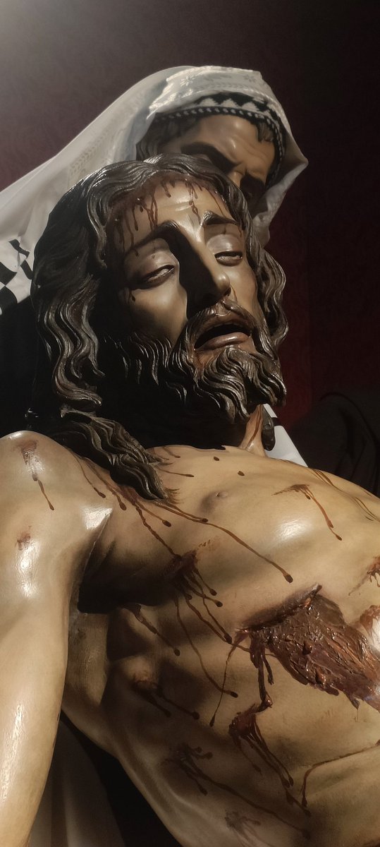 Caridad_Almeria's tweet photo. Nos sumamos en el dolor a nuestra Hermana Mayor, María del Mar Botella ante la reciente perdida de su madre. Rogamos una oración por su eterno descanso a Nuestro Señor de la Caridad y María Santísima de las Penas https://t.co/mOIm1STYqE