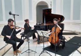 nearfm's tweet photo. Catch the rest of @nearfm 90.3 
1pm #LunchtimeMiscellany
2pm @TheHughLane Concerts - #TheOpalioTrio 
3:30pm #InTheNeighbourhood
4:30pm #Elvis Special Doc
5:30pm #ArMuinnaMuice
6pm #ThisNightWillBlowYourHeadOff
7pm #IrishtotheCore
8:30pm @theelectricwave and
9:30pm #OffTheRecord https://t.co/6Gl624mOhl