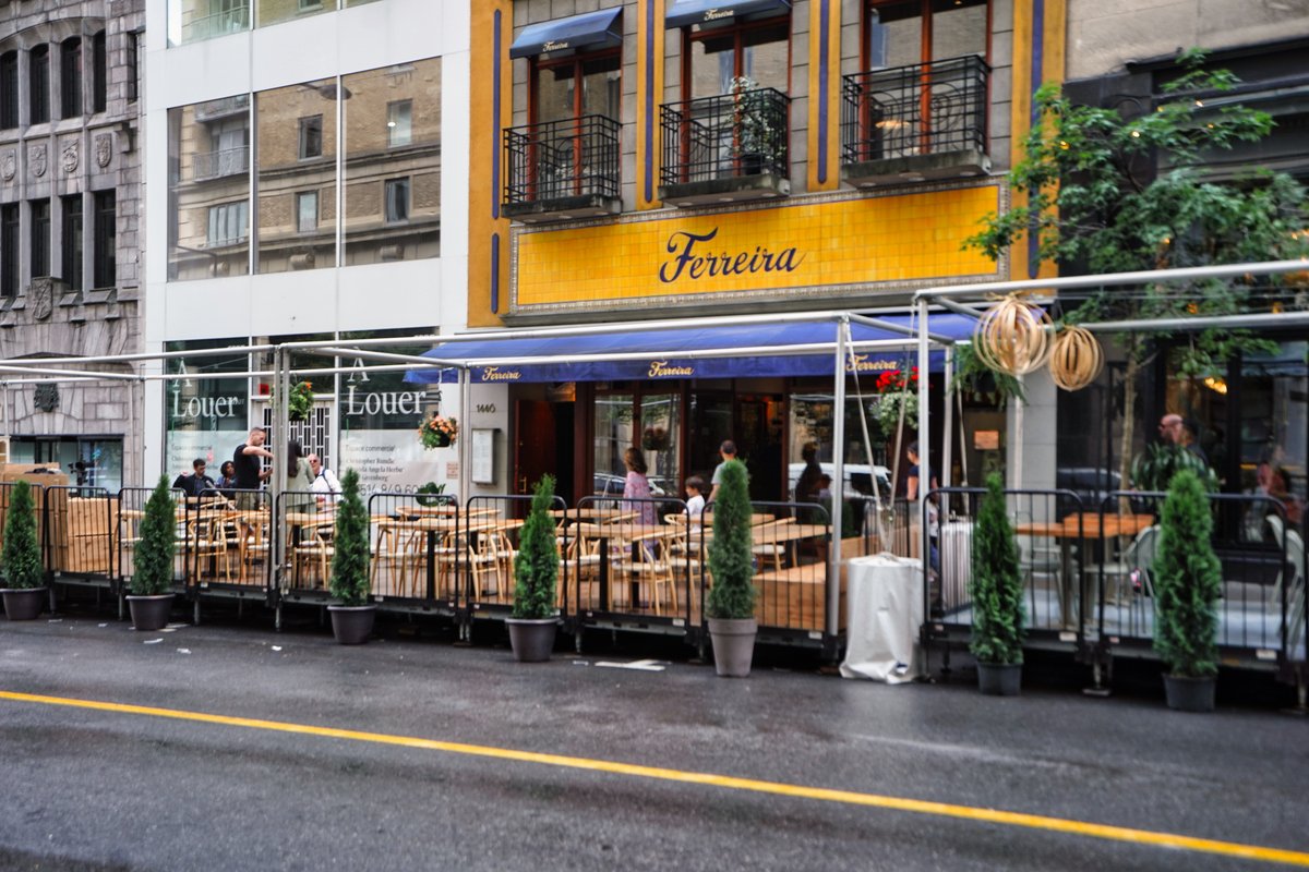 QubRadio's tweet photo. #TerrasseGate | Il n'y a «plus de sentiment de fierté» à Montréal... 🗣️ @mariodumont
🎙️ @AlexandreDube #RencontresDeLheure
🎧 https://t.co/R1QyrbyZIw https://t.co/Bijz8kC3Ww