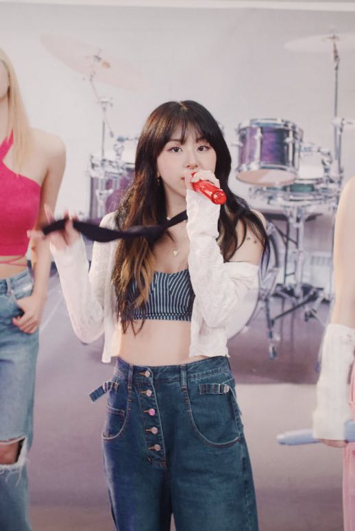 chaeypics's tweet photo. queen of my heart https://t.co/HV8bLqxpoe
