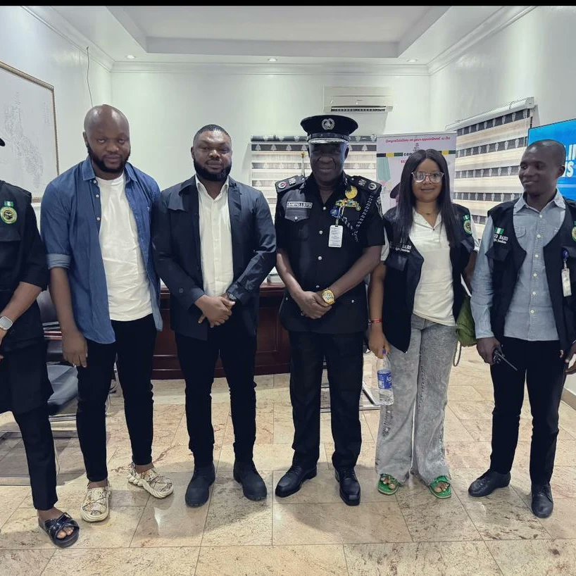 wadjathis's tweet photo. @HarrisonBbi18 and team doing the most. https://t.co/MJXFeWojdr