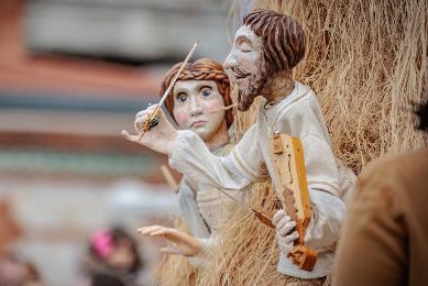 "Almavera: Sonata para violín y títeres" en el Festival de Panticosa! 🎭🎻 Un espectáculo de Títeres Etcétera con música en vivo. 
📅 Domingo 14 de julio
⏰ 12:00 h
📍 Panticosa Pueblo

Perfecto para disfrutar en familia.
Más info y donativos: n9.cl/9738d