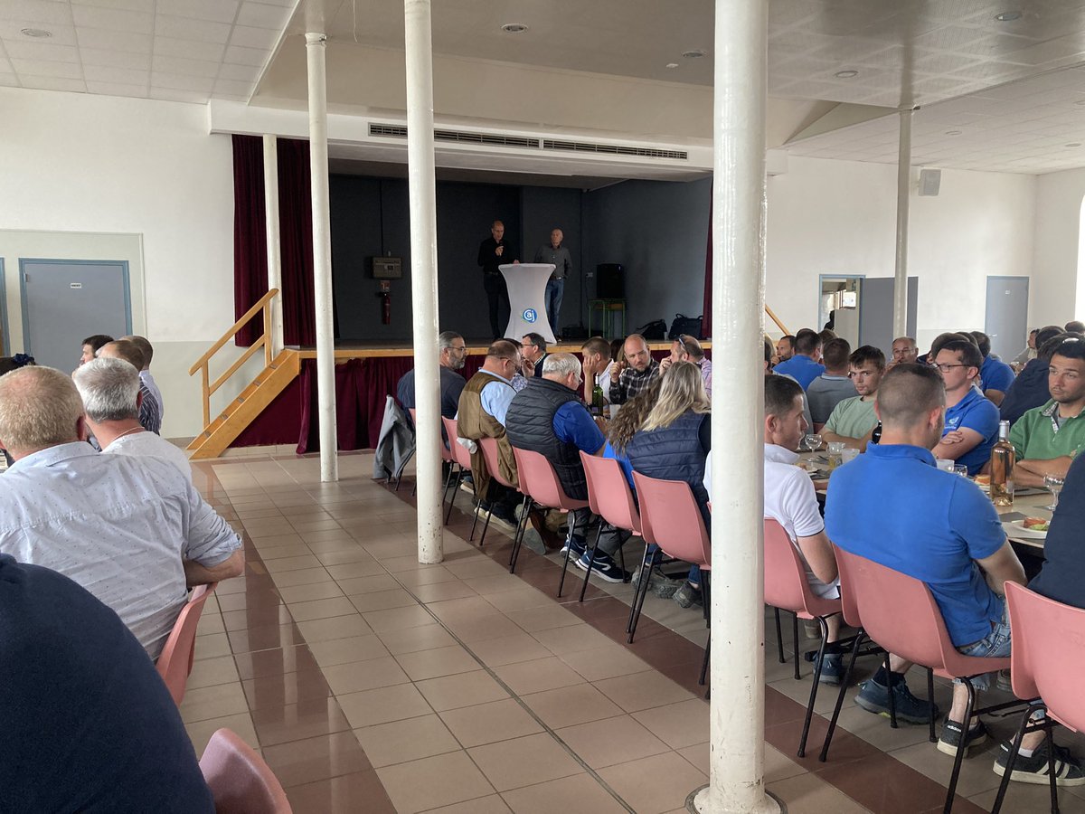 Clôture des visites d’essais de la <a href="/CoopJunivillle/">Coopérative Agricole de Juniville</a> par un grand repas à Neuflize!
Bravo pour cette belle matinée et tout le travail réalisé par les équipes! 😊