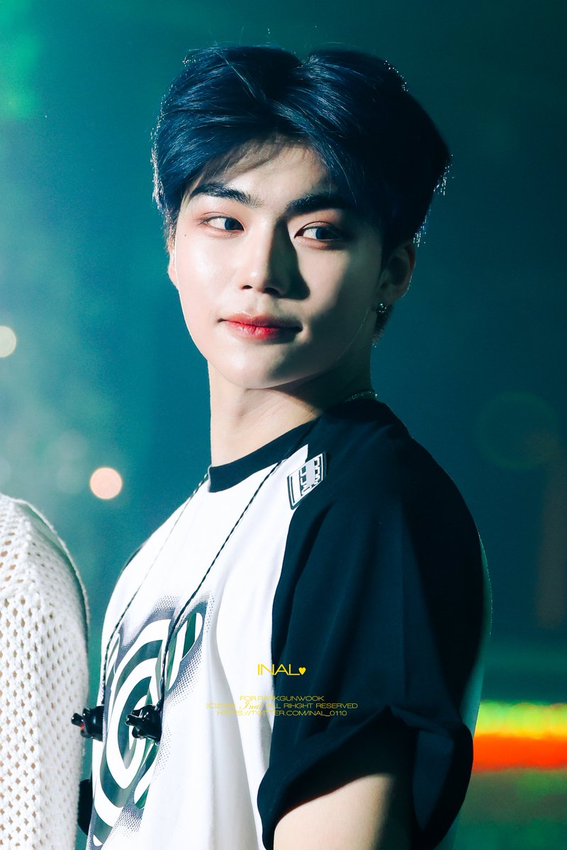 inal_0110's tweet image. 240529 보고싶다
#박건욱 #PARKGUNWOOK #ゴヌク #ZB1 #ZEROBASEONE