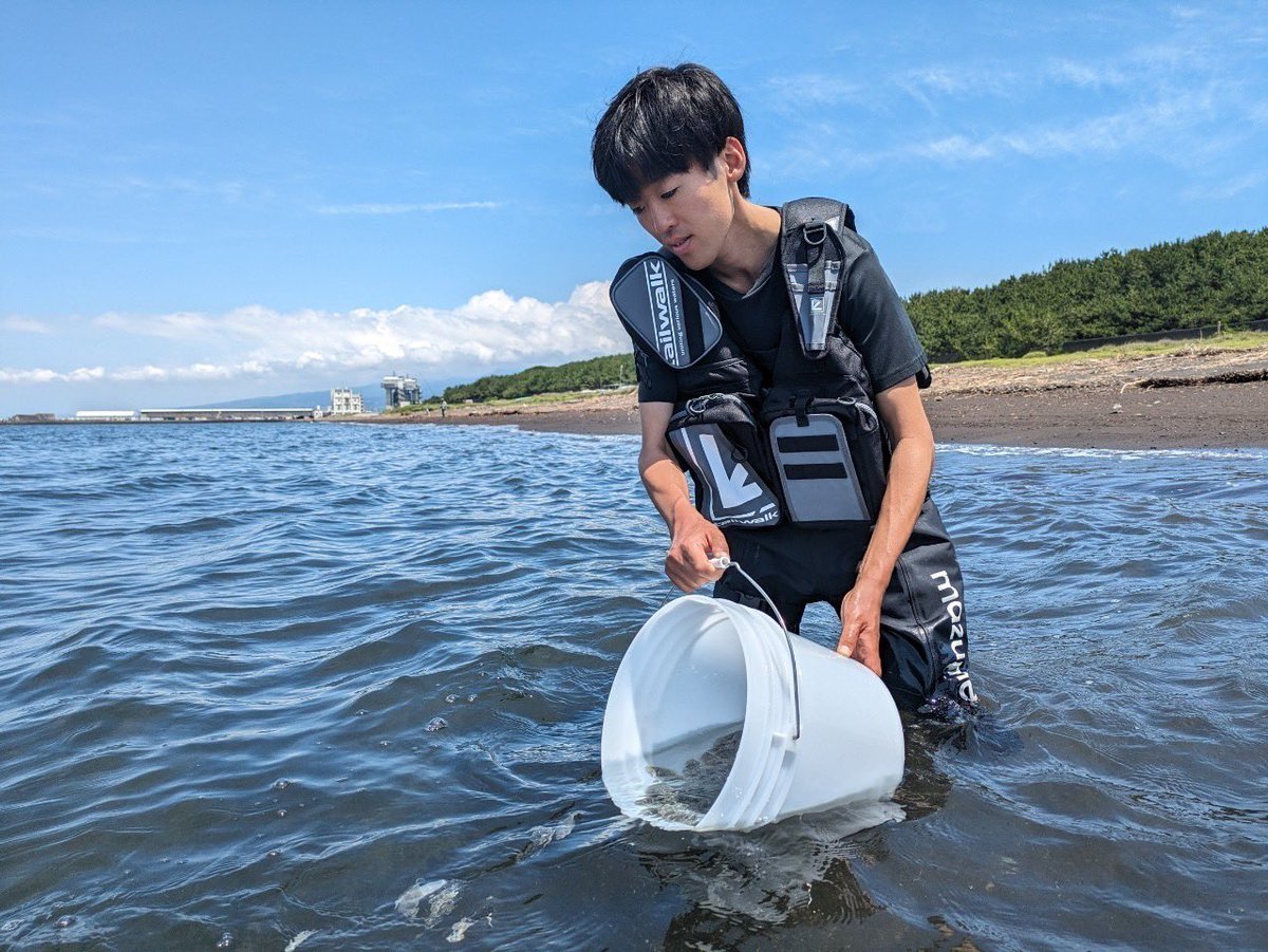 rqn251's tweet image. テイルウォークの地元沼津でヒラメ稚魚3000匹を放流をしました！
カタログの売上金はこちらに利用させていただいております。資源を未来に。
小さいヒラメかわいかった😍🐟

#PR   #tailwalk   #テイルウォーク