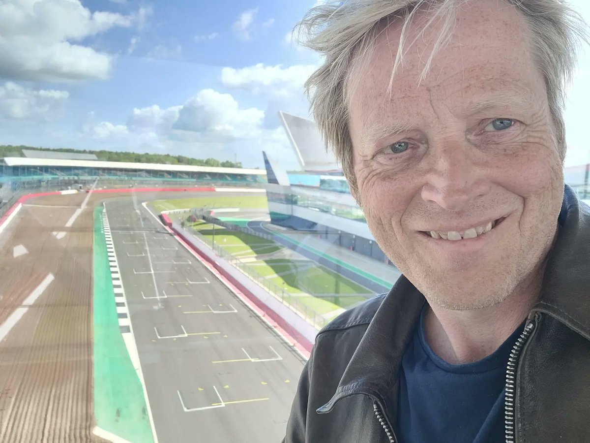 IOPSpaceGroup's tweet photo. Physics for a more sustainable world? Say less 🌟

Last week, John, the group's co-chair, attended the IOP Celebration of Physics.  The event took place at Silverstone 🏎, where discussions, demonstrations, and networking were held.

@institute_of_physics  @johnsoundspace https://t.co/FQNNeH544K
