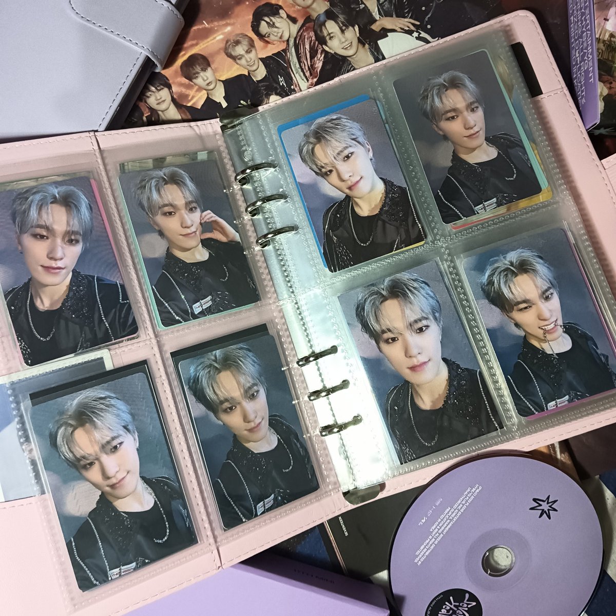 ft_cheolin's tweet image. Finally, Dino chain came home to me 🥹

MY DINO KUROMI COLLECTION IS FINALLY COMPLETE ✨